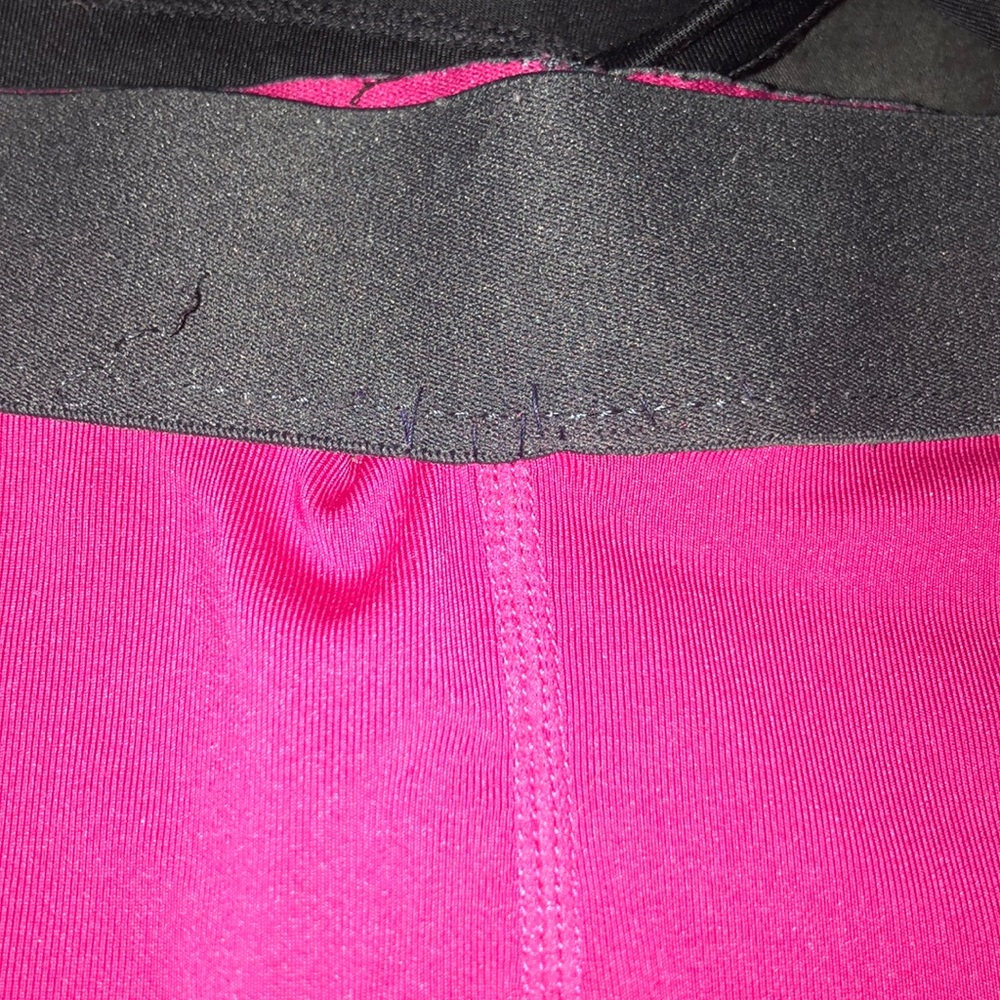 bundle of used nike pro shorts - Picture 7 of 8